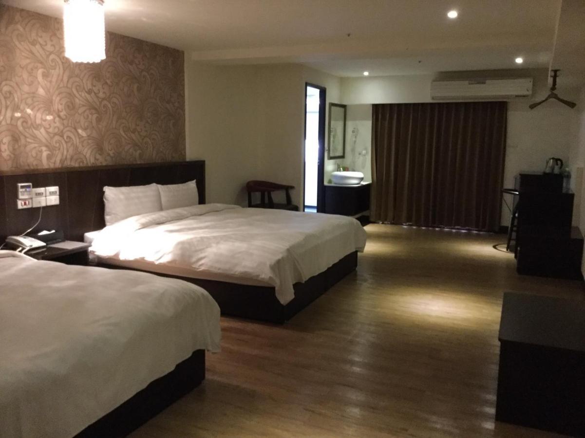 Dengfeng Milan Business Hotel Huwei Exteriér fotografie