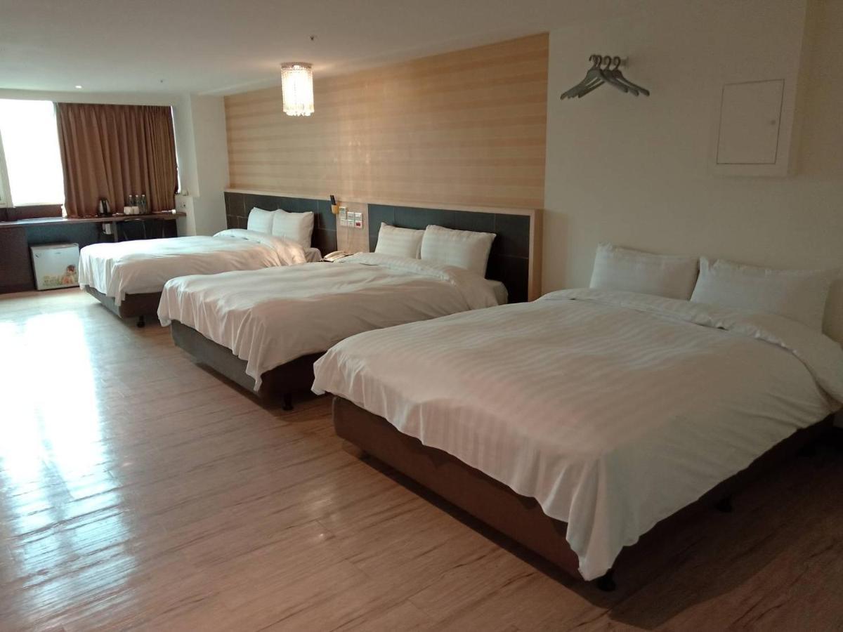 Dengfeng Milan Business Hotel Huwei Exteriér fotografie