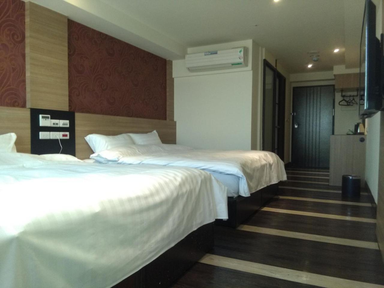 Dengfeng Milan Business Hotel Huwei Exteriér fotografie